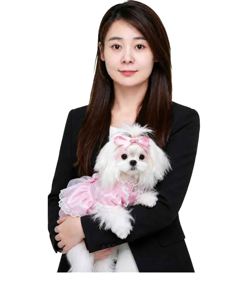 教师刘文与宠物犬